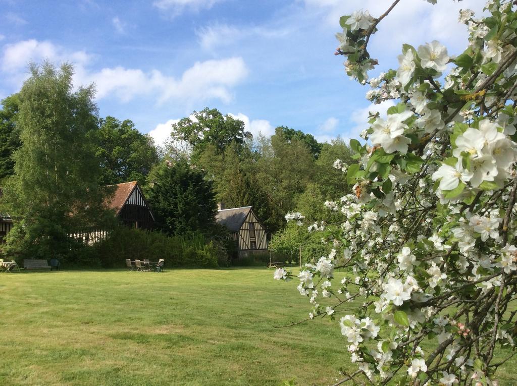 La Boursaie Bed & Breakfast Livarot-Pays-d'Auge Eksteriør bilde